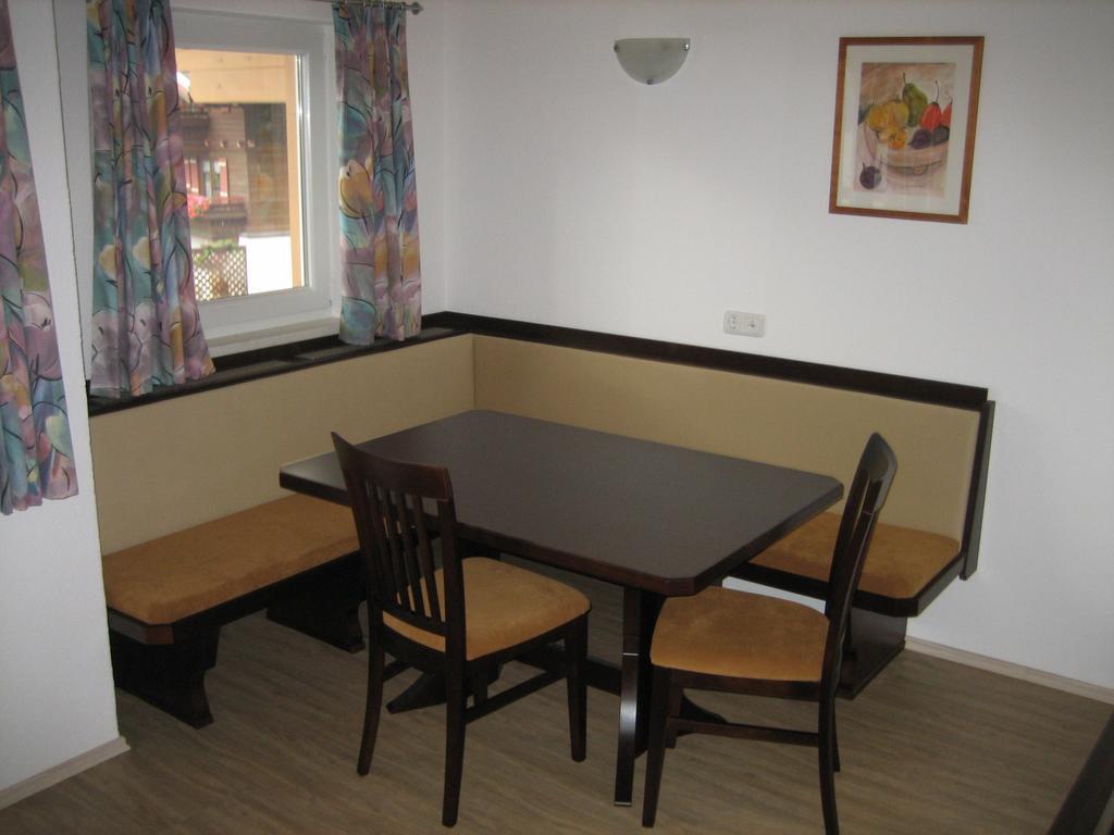 Haus Barbara Breuer Apartment Neukirchen am Großvenediger Cameră foto